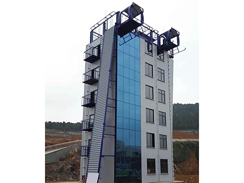 福建攀登楼｜玻璃幕墙｜机降平台