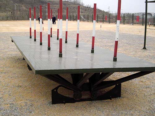 福建400米渡海登训练器材｜摇摆平台